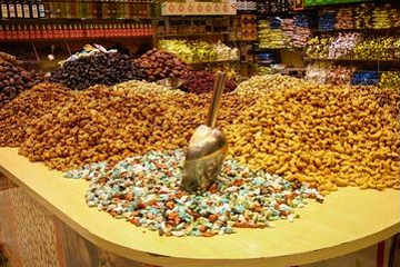 Dubai City Tour | Traditional Village to Global City toward Metropolis Tour via Zabeel Palace, Spice Souk, pause at Burj Khalifa, Palm Jumeirah 