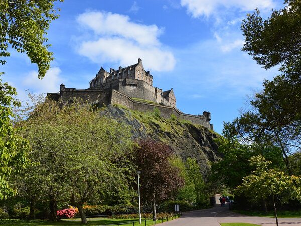 Edinburgh Rail Tours from London