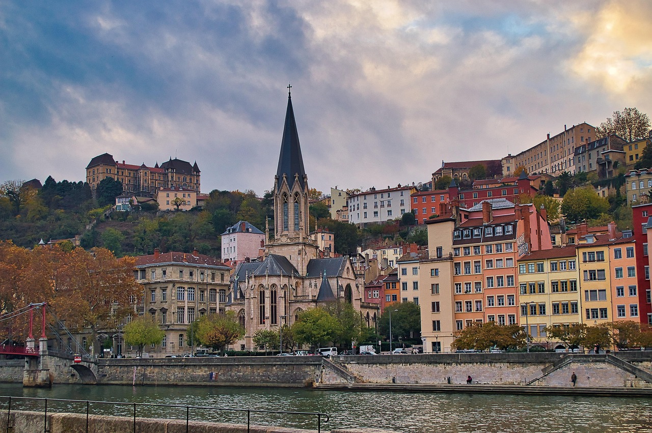 Car Hire Lyon