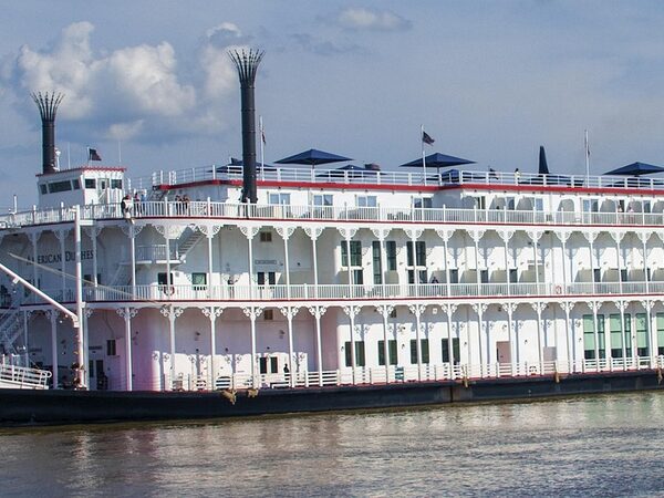 Mississippi Riverboat Cruises