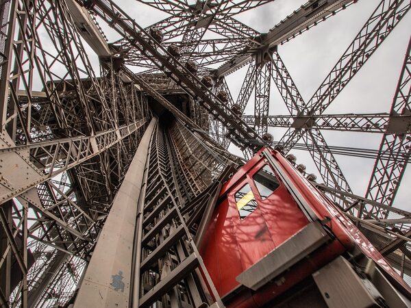 Eiffel Tower Reserved Access + Audio